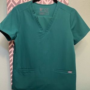 Figs Hunter Green scrub set